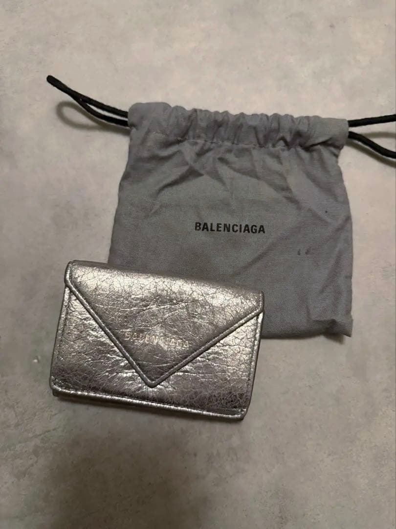BALENCIAGA バレンシアガ　三つ折りウォレット BALENCIAGA ☆バレンシアガ ミニウォレット 三つ折り財布