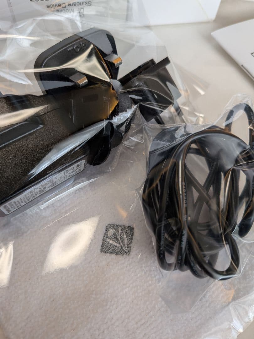 エンビロン エレクトロソニック ＤＦモバイル スキンケアデバイス 新品同様