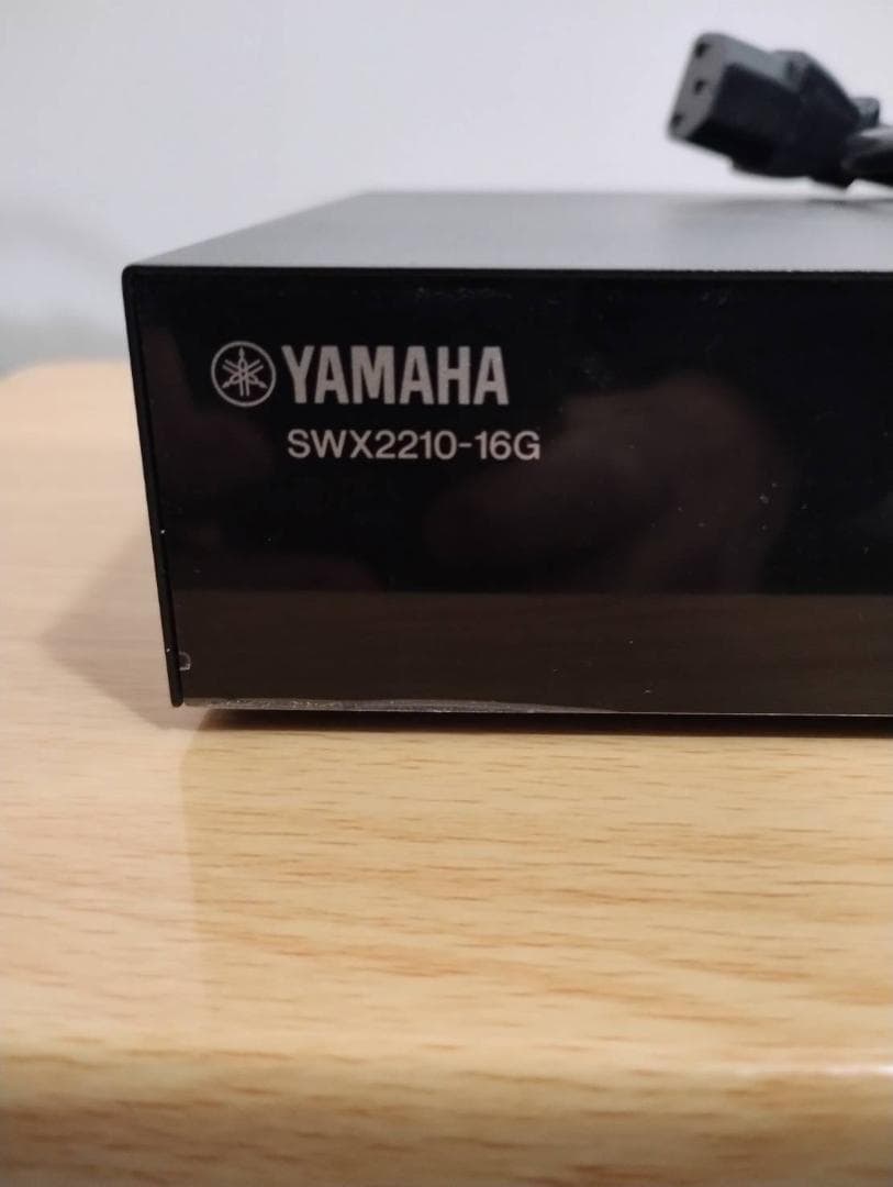 Yamaha SWX2210-16G スイッチングハブ (3