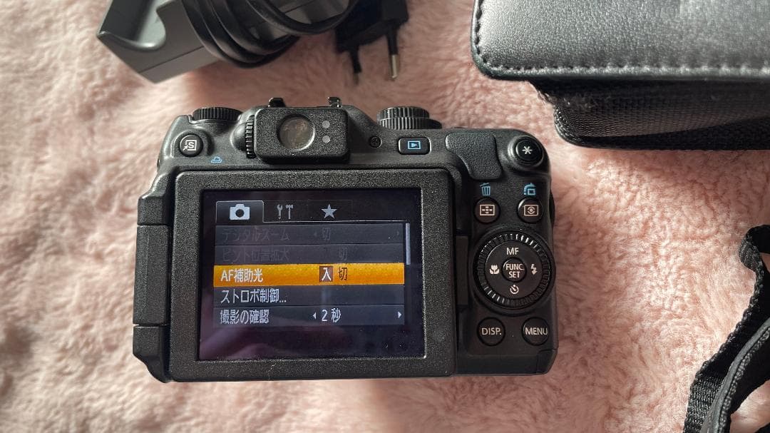 Canon G12 コンパクトデジタルカメラ 本体と付属品