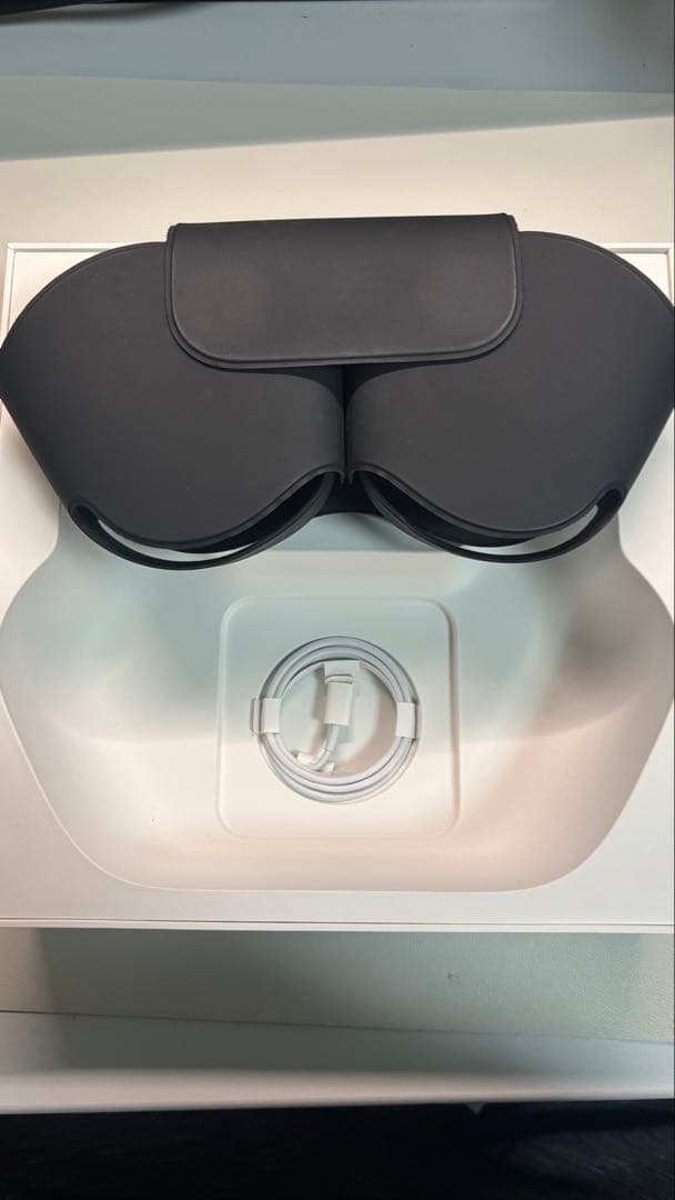 AirPods Max　スペースグレー