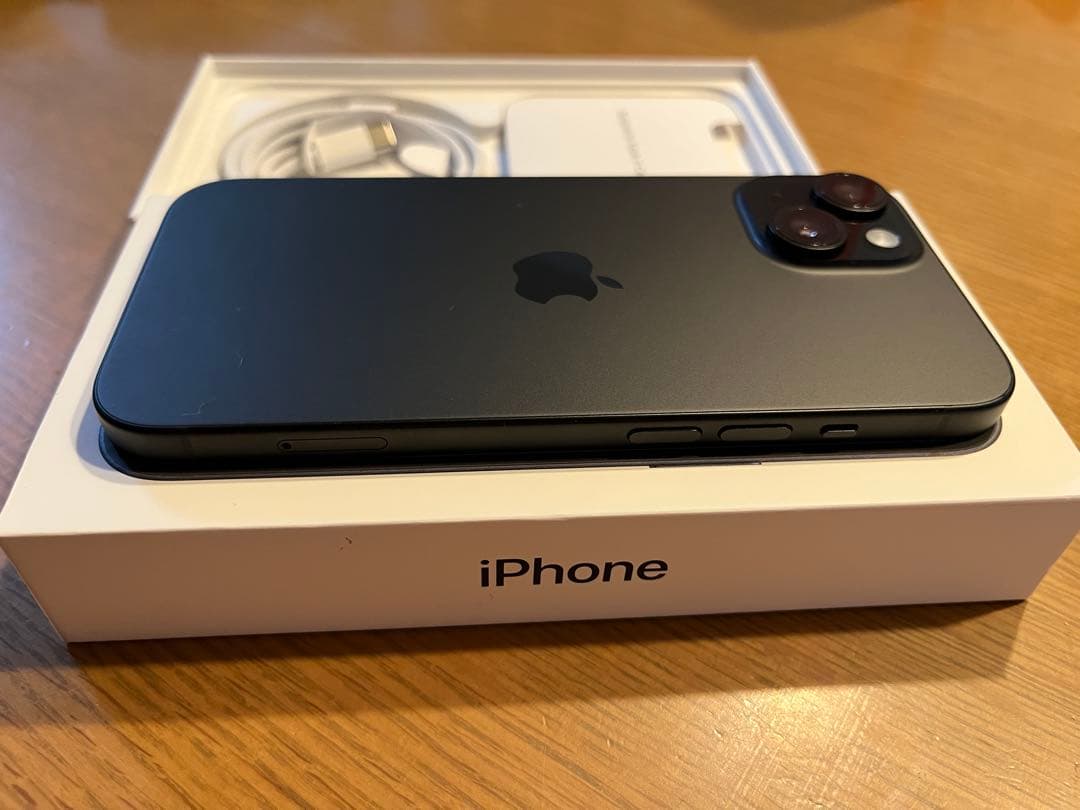 【新品未使用】 iPhone15 128GB 充放電回数0 黒 SIMフリー