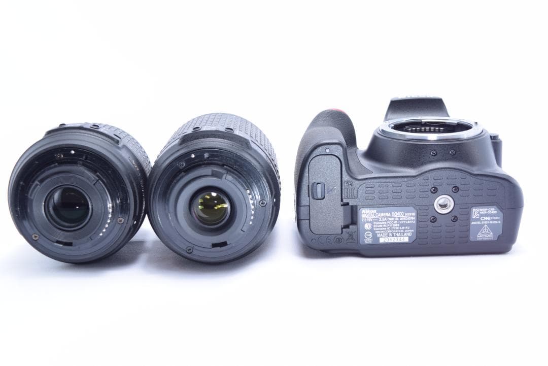 ②Nikon D3400 デジタル一眼レフ　Wレンズセット　手振れ補正レンズ付き