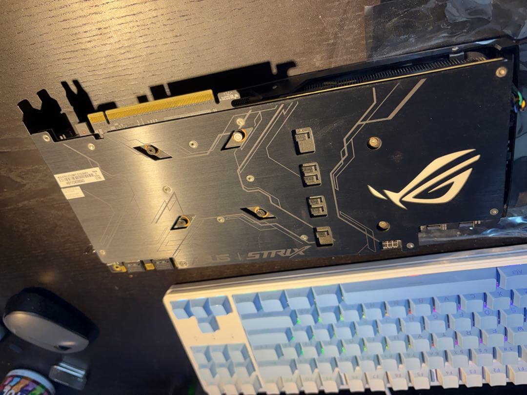 スマホ・タブレット・パソコン Asus Strix GeForce GTX1080ti