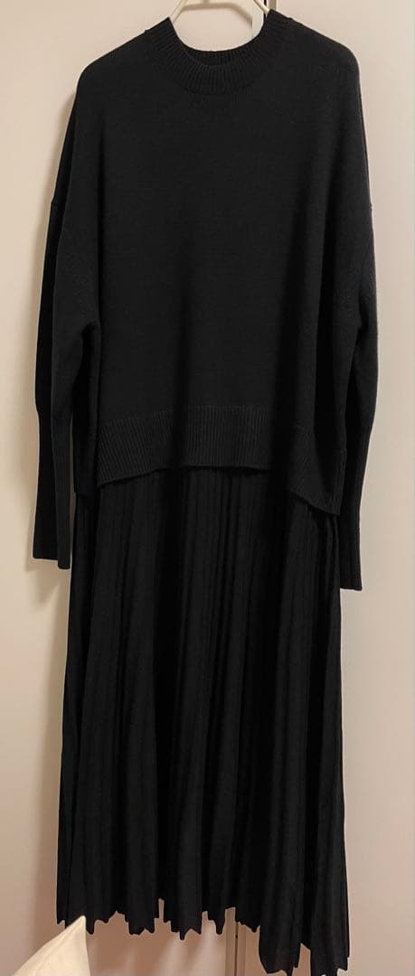 再出品希少・極美品 Curensologyカレンソロジー⭐︎プリーツドッキング