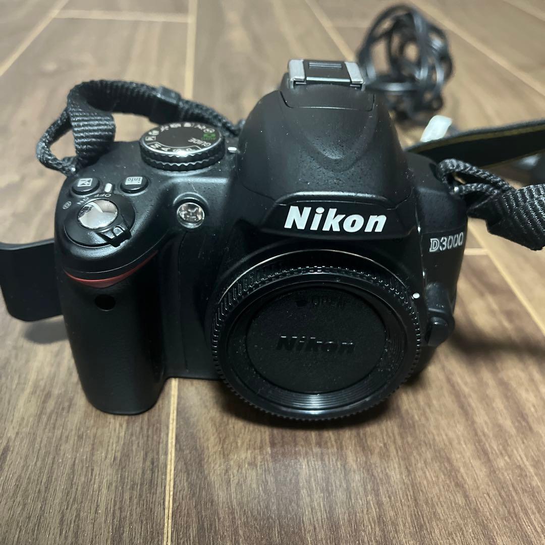 Nikon d3000デジタル一眼レフカメラ レンズ2本セット