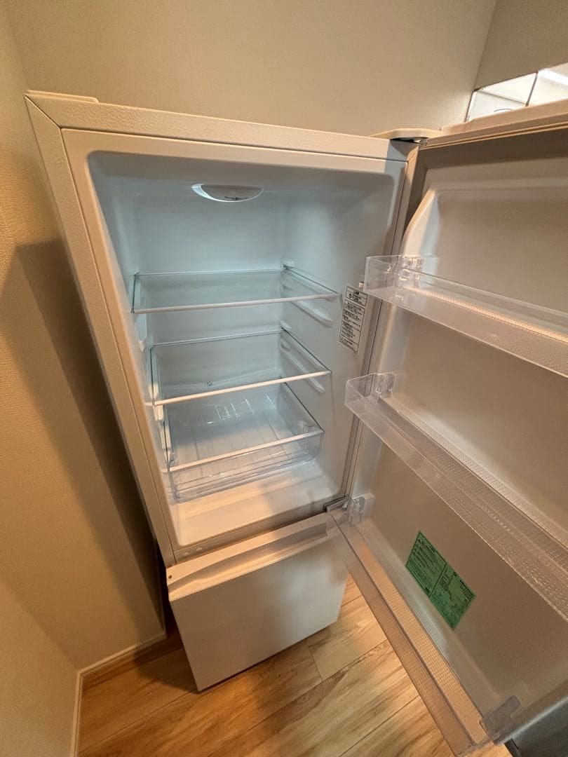 【全国配送】Hisense 冷蔵庫 HR-D1701W 2025年式