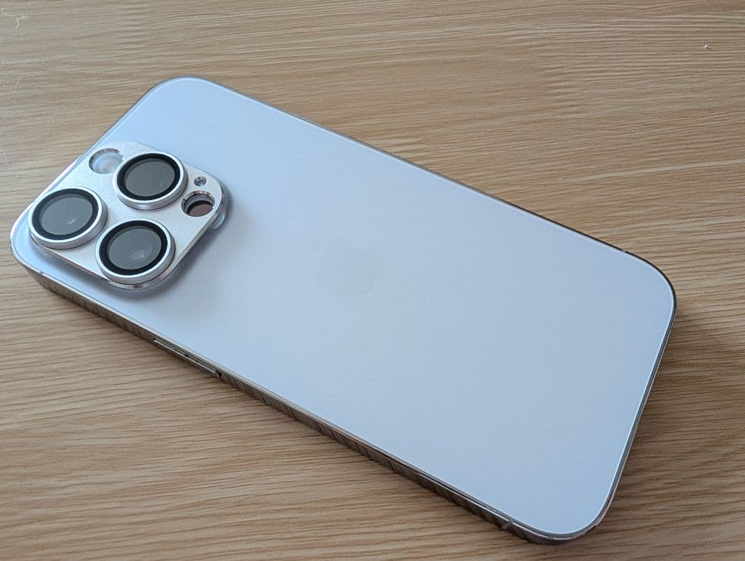 【中古美品】iPhone 14 Pro シルバー iFaceケース付き