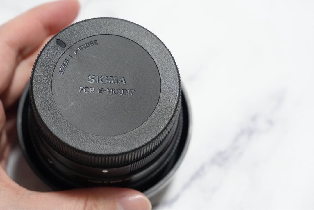 SIGMA 56mm F1.4 DC DN ソニーEマウント