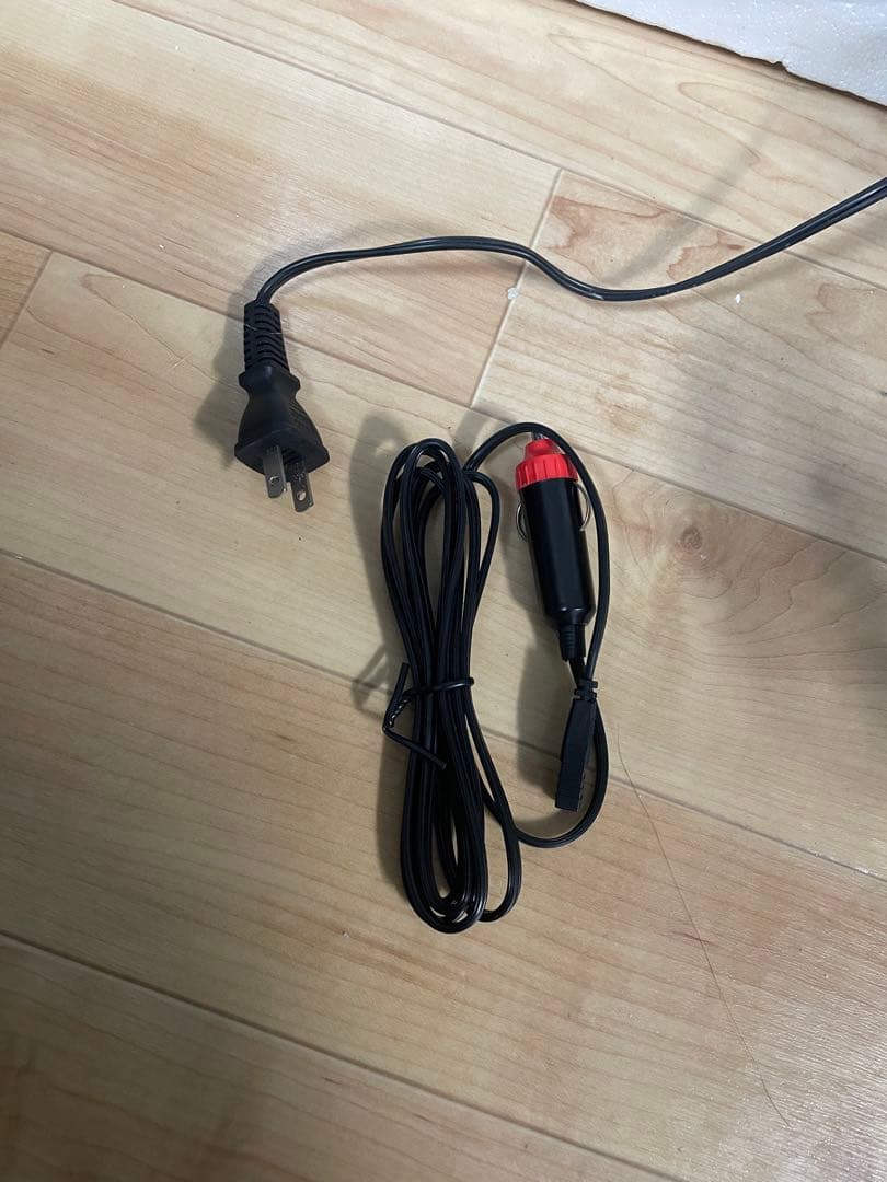 VERSOS 25L冷温庫 VS-404