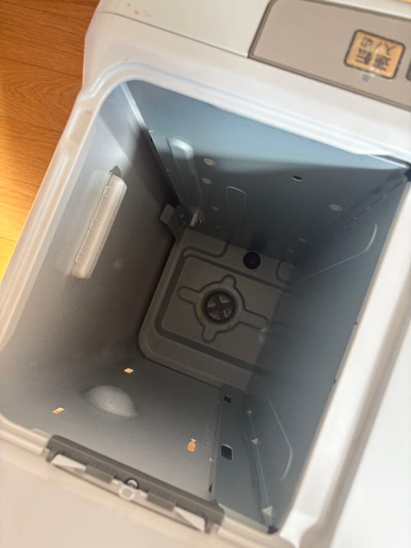 専用　コロナ　石油ファンヒーター　ホワイト　26畳