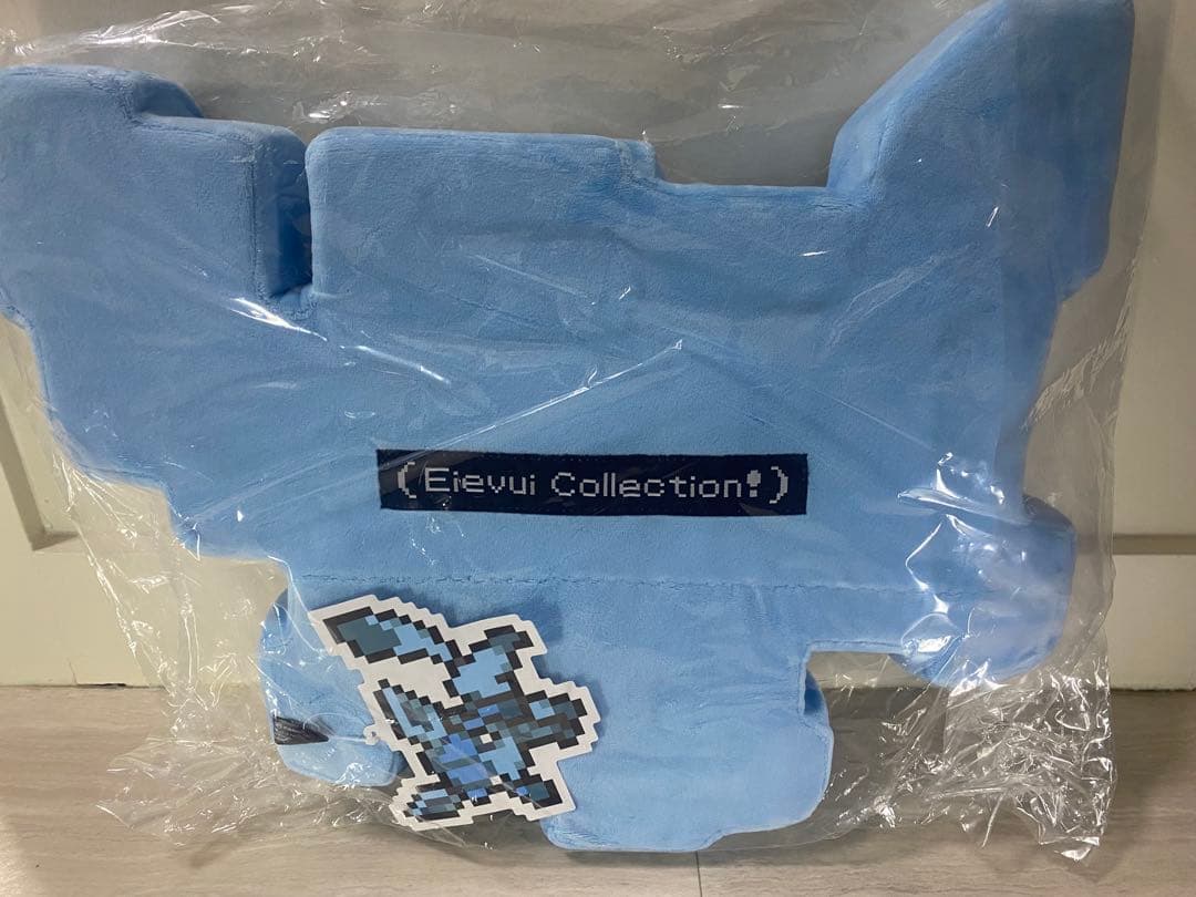 ポケセン限定 イーブイコレクション グレイシア ドット柄 クッション