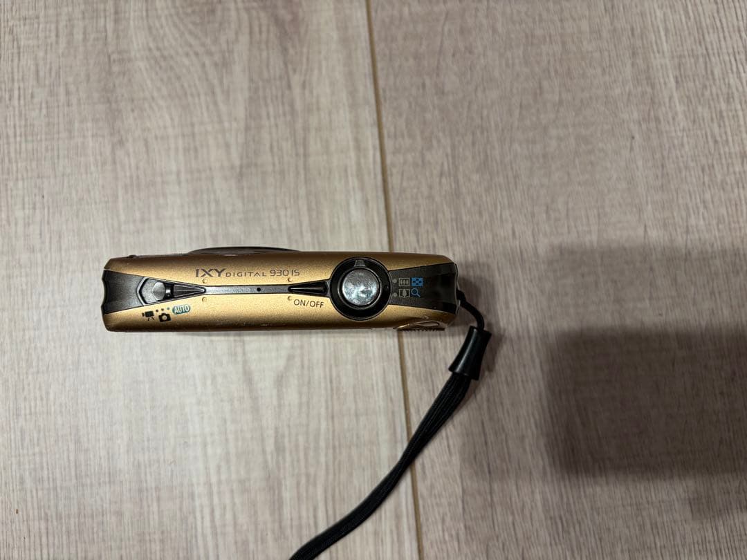 Canon IXY Digital 930 IS ゴールド
