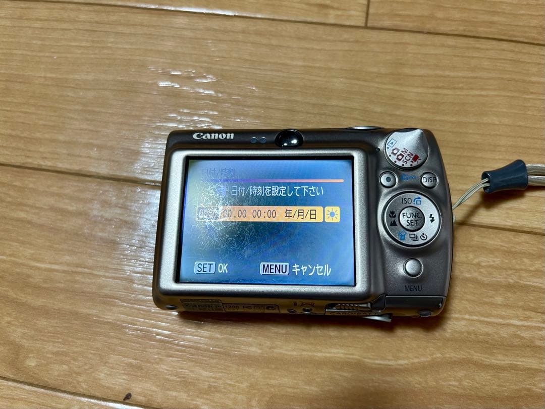 Canon IXY DIGITAL 1000 本体