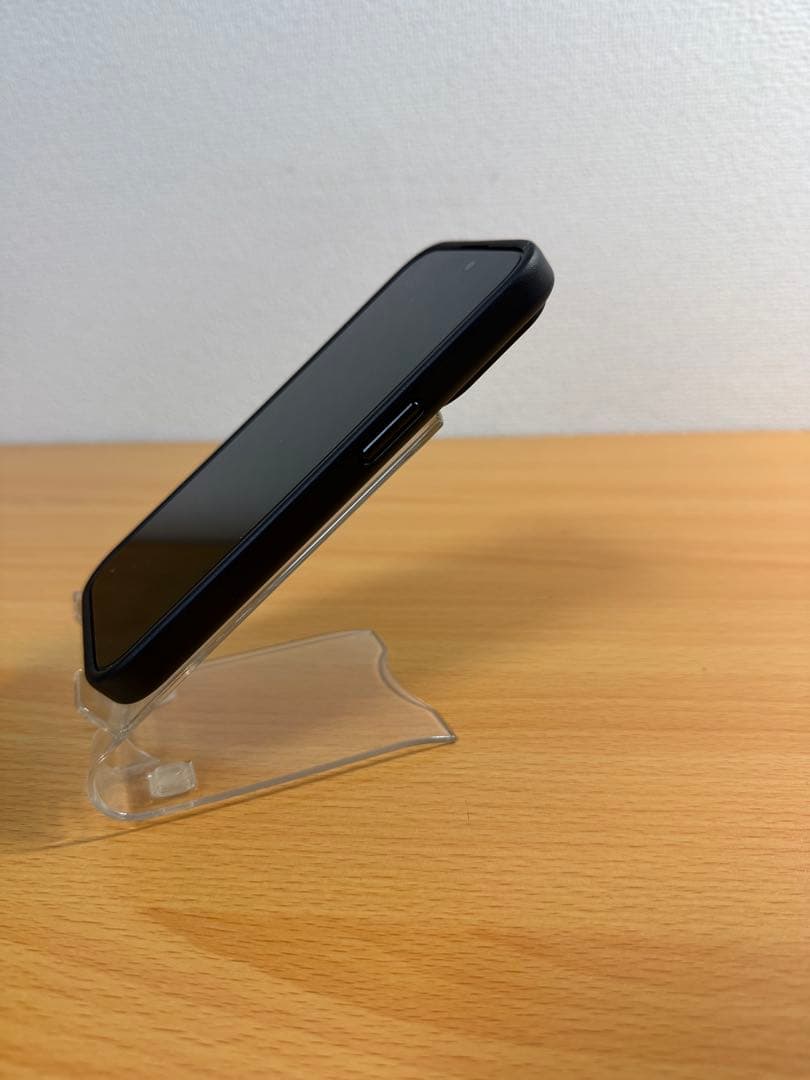 iPhone15Pro 128GB(ブラックチタニウム)