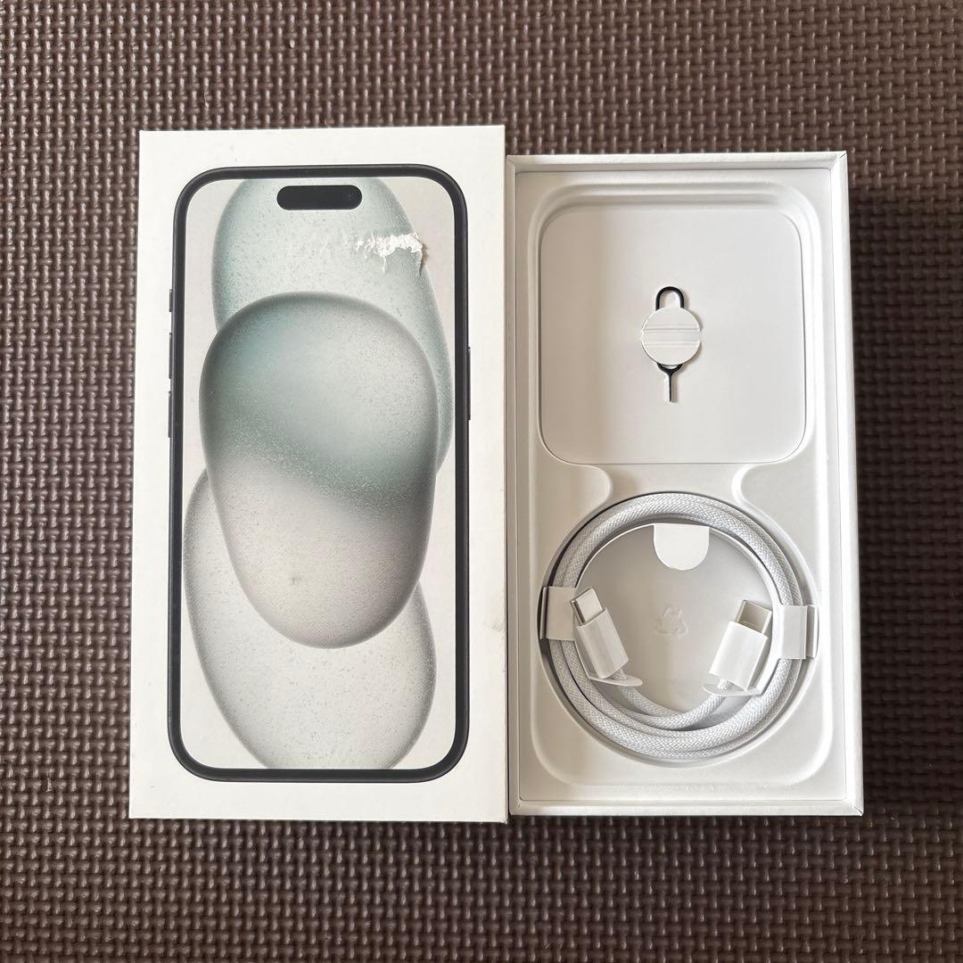 Apple iPhone 15 ブラック 本体128GB