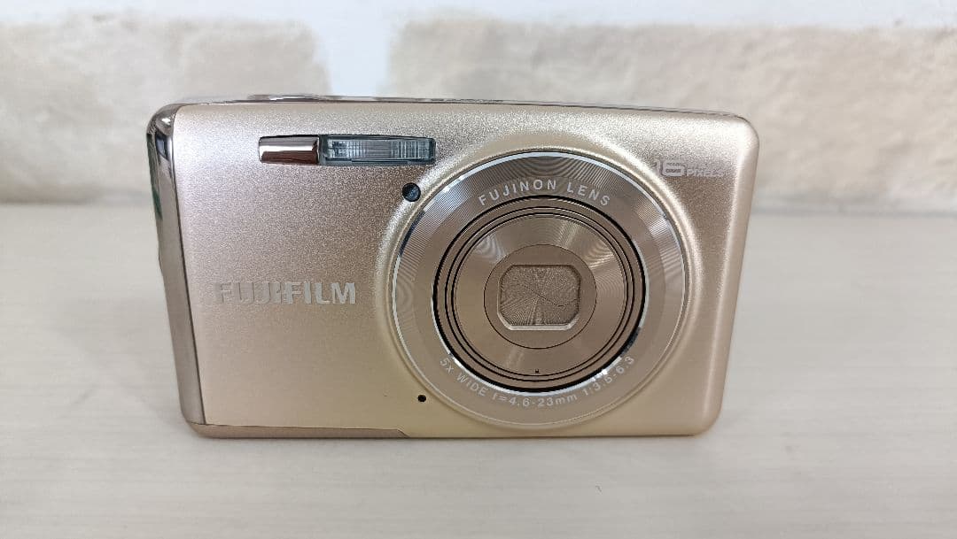 【美品】FUJIFILM 富士フイルム　FinePix JX700　デジカメ