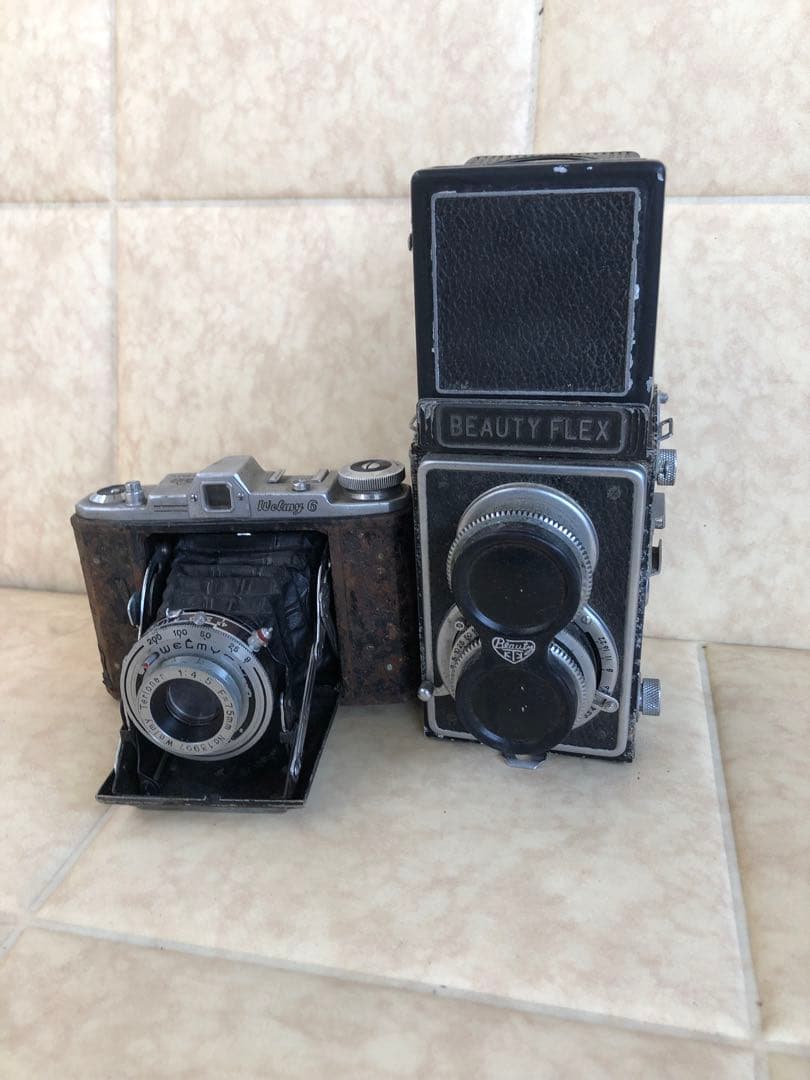 BEAUTY FLEX（welmy6）蛇腹式カメラジャンク(G79) 1954年製二眼レフ BEAUTY FLEX(onecolorさん) | αcafe αの写真投稿