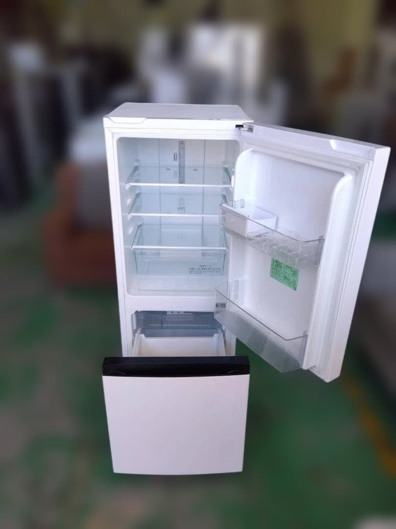 Hisense ホワイト2ドア冷蔵庫　2020年製　S5