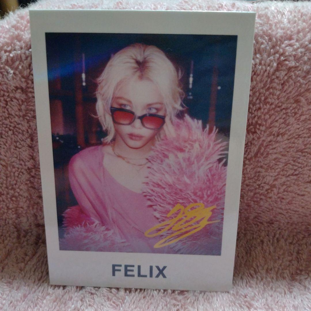 フィリックス サイン入りポラロイド風カード Stray Kids Felix - メルカリ