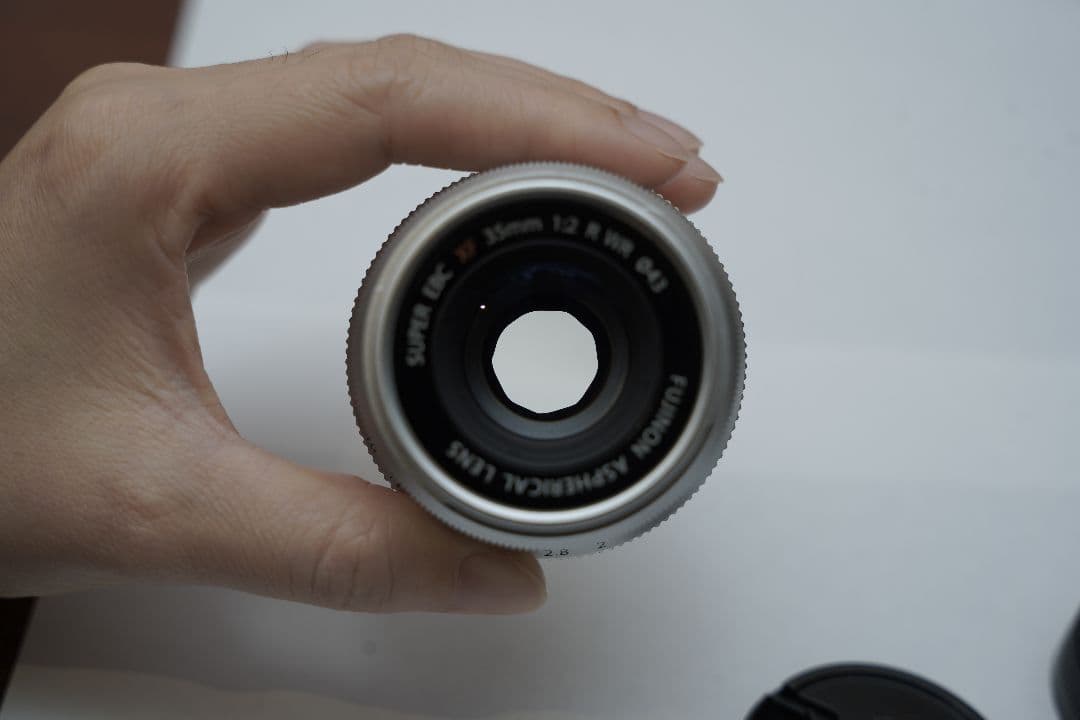 Fujifilm Fujinon XF 35mm F2 R WR シルバー