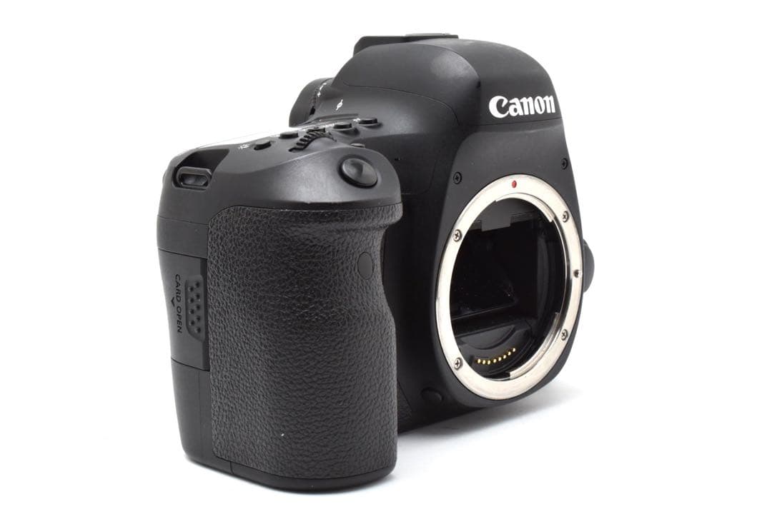 デジタルカメラ Canon EOS 6D Mark II / Canon EF 75-300mm