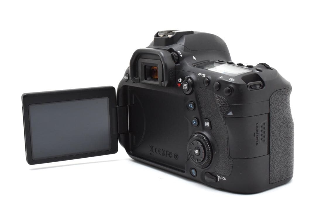 デジタルカメラ Canon EOS 6D Mark II / Canon EF 75-300mm