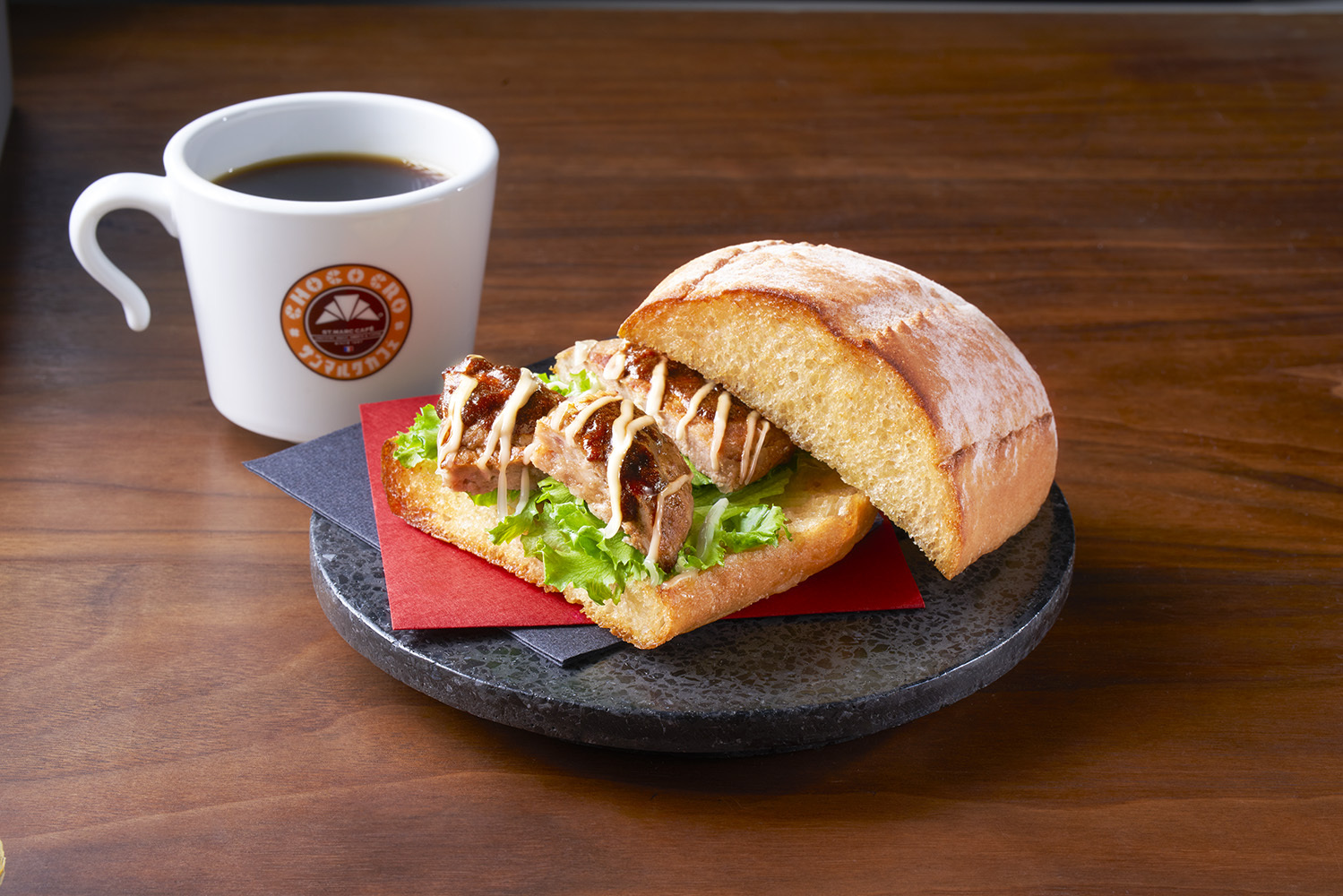 熟成肉の名店「格之進」のハンバーグ使用 「サンマルクホットサンド 格