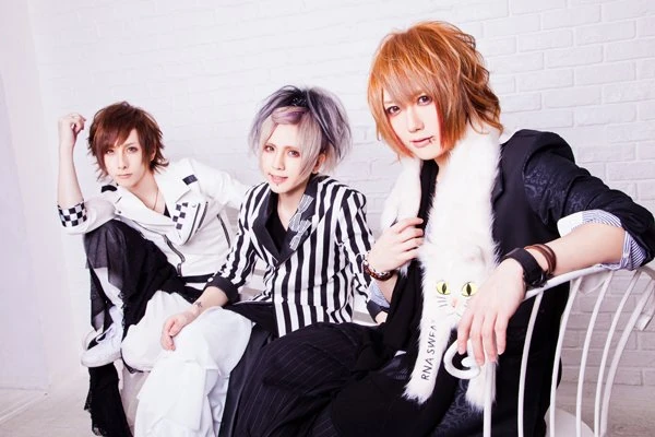 V系☆RoNo☆Cro【集合】チェキ【5】 V系☆RoNo☆Cro【集合】チェキ【1