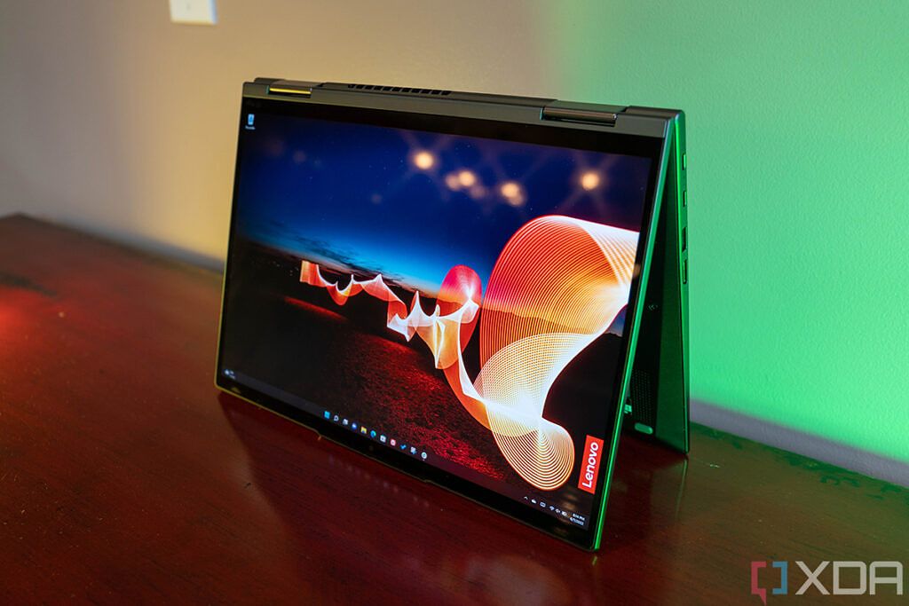 Lenovo ThinkPad X1 Yoga Gen 7 Review: The best business convertible
