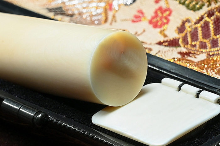 超希少】クジラの歯の印鑑とは | 鈴印・印鑑について