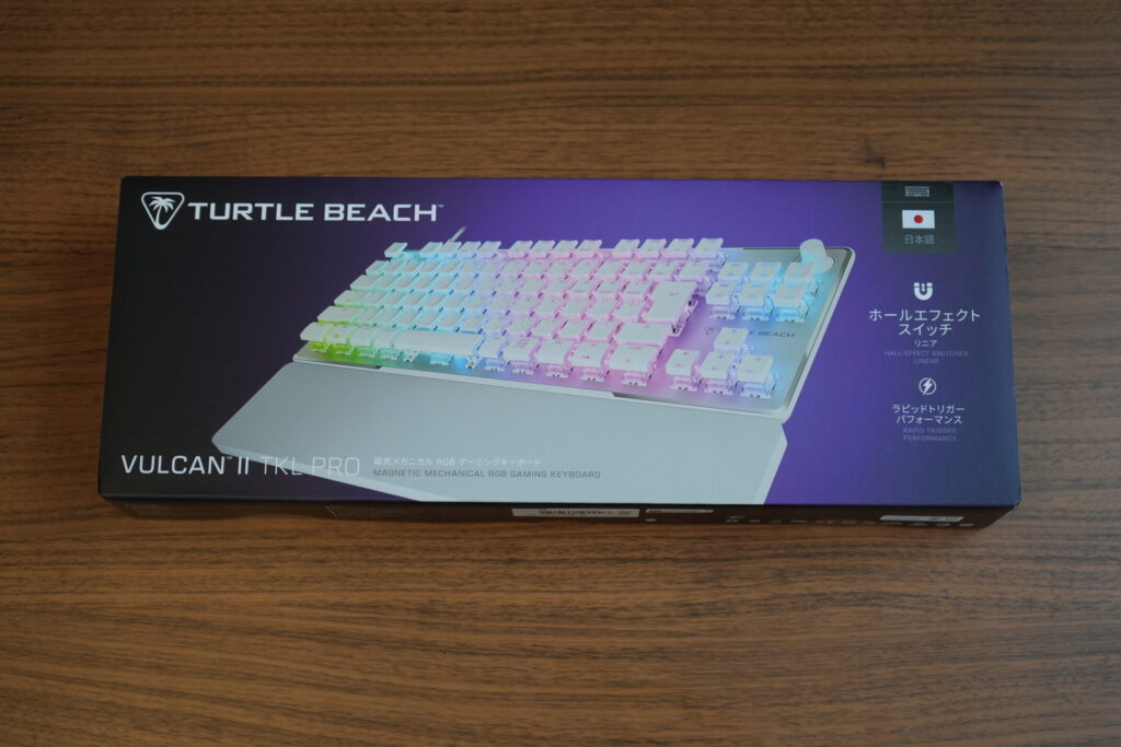 Turtle Beach Vulcan II TKL Pro（ホワイト）のレビュー】ROCCATの