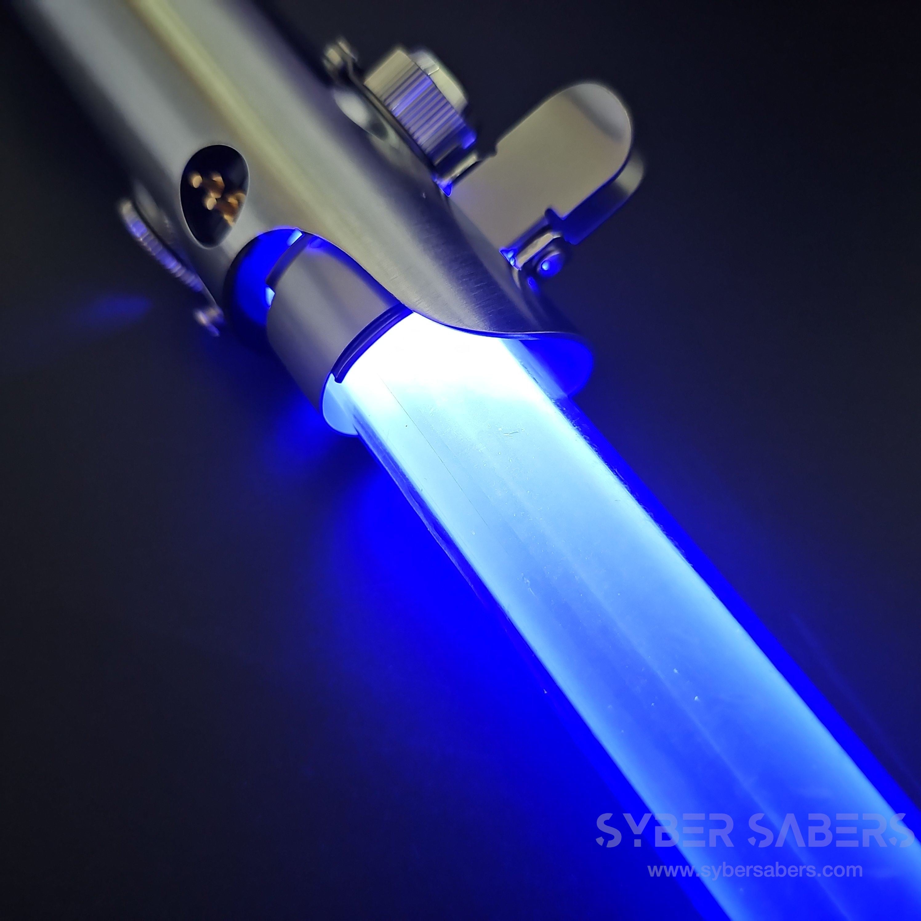 カスタムライトセーバー カラーブレード | SYBERSABERS – SyberSabers
